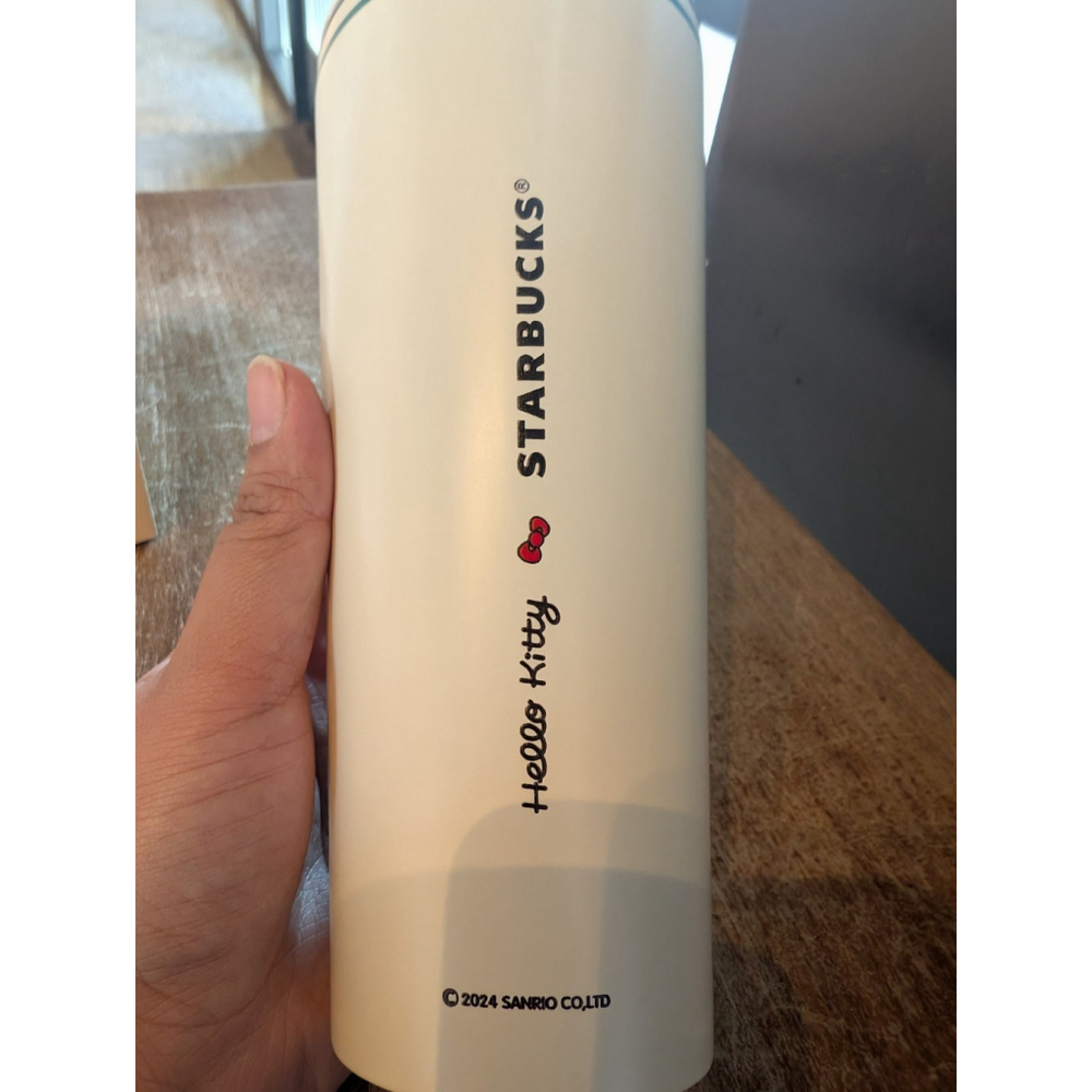 NEW Starbucks Hello Kitty 50th Anniversary Grande Cup 16Oz Limited Edition RARE - Picture 7 of 15